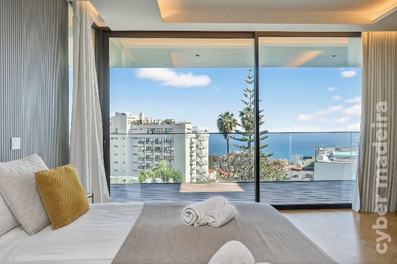 Moradia T4 para Venda