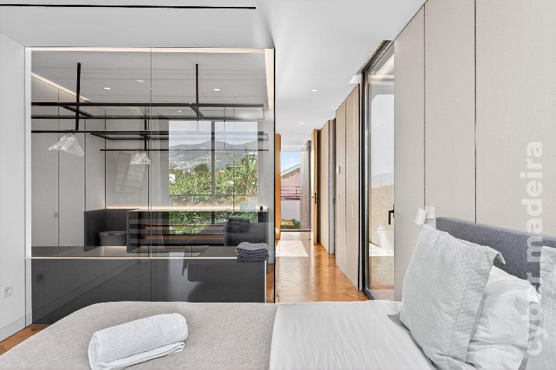 Moradia T4 para Venda