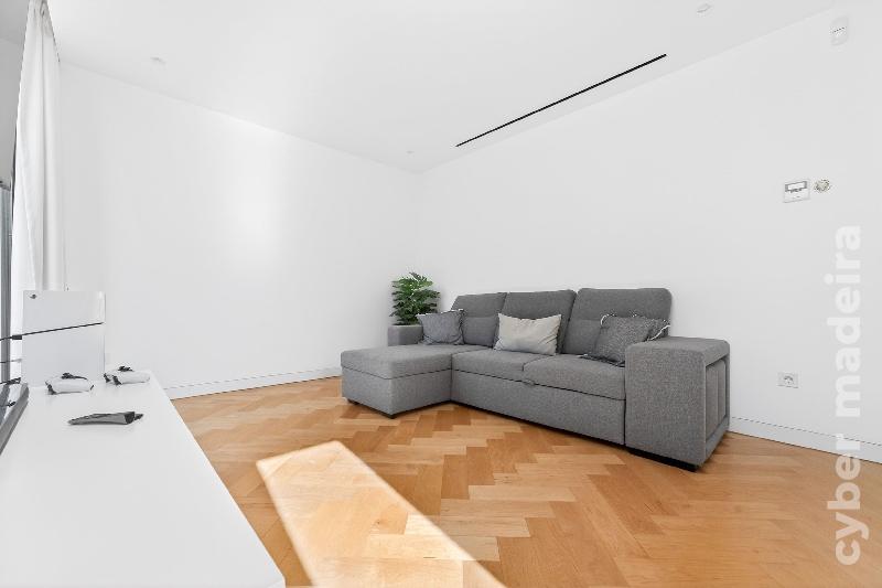 Moradia T4 para Venda