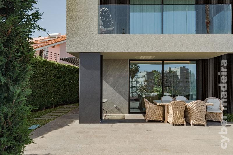 Moradia T4 para Venda