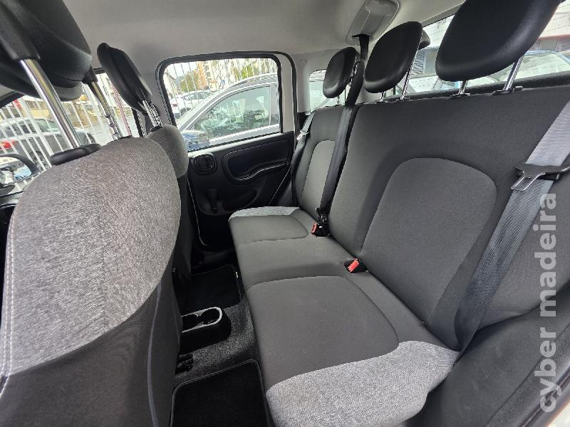 FIAT PANDA HYBRID C/GARANTIA Gasolina