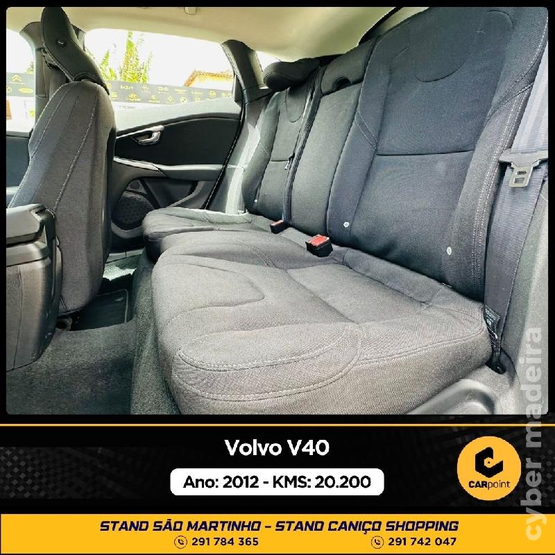 VOLVO V40 D2 Gasóleo