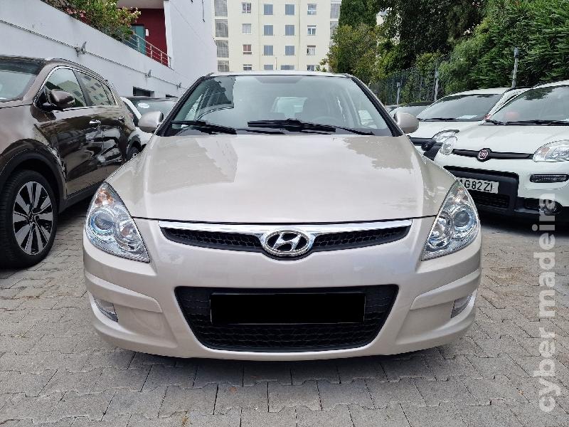 HYUNDAI I30 1.6 CRDI C/GARANTIA Gasóleo
