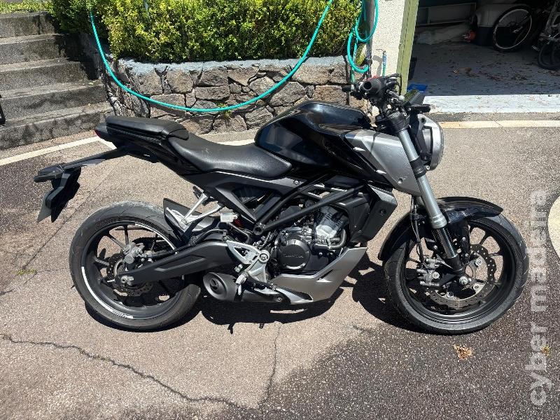 Honda CB125R 125 cc Sport, turismo