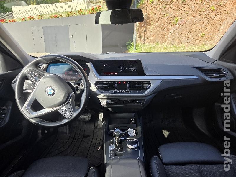 BMW Serie 1 116d 116cv Automático 33.000km Gasóleo