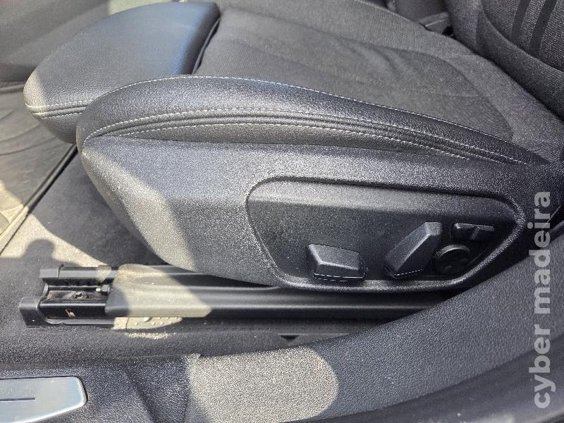 BMW Serie 1 116d 116cv Automático 33.000km Gasóleo