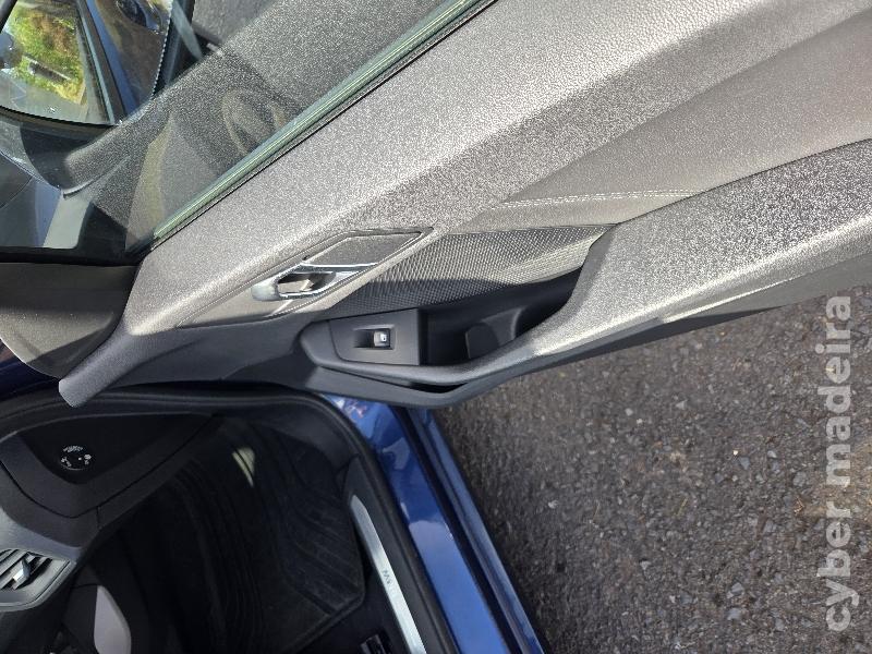 BMW Serie 1 116d 116cv Automático 33.000km Gasóleo