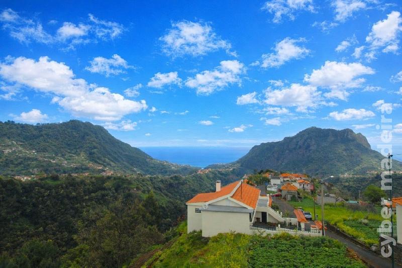 Moradia T3 para Venda