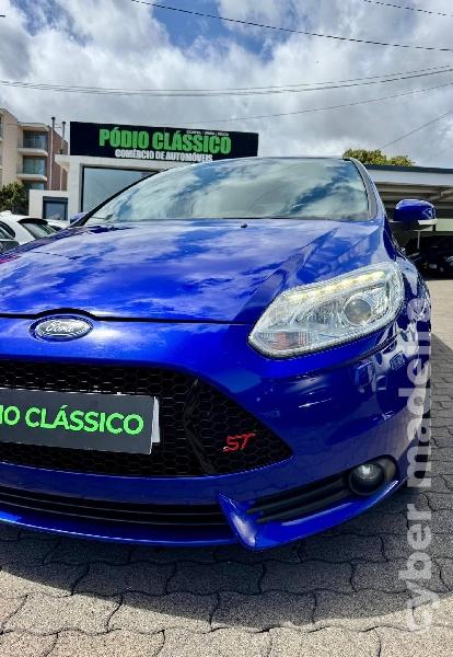 FORD FOCUS ST Gasolina