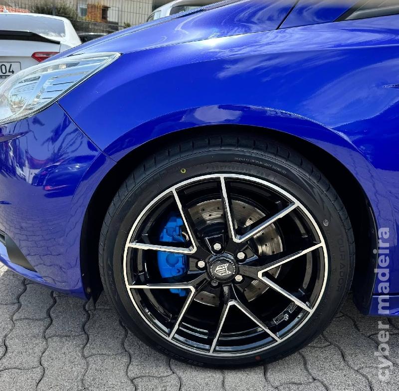 FORD FOCUS ST Gasolina