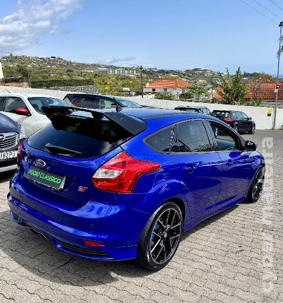 FORD FOCUS ST Gasolina