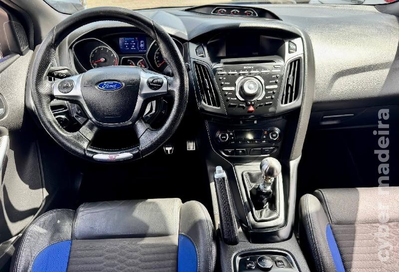 FORD FOCUS ST Gasolina