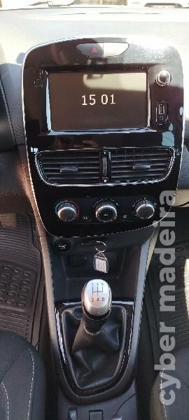 RENAULT CLIO 1.5 DCI LIMITED 2019 Gasóleo