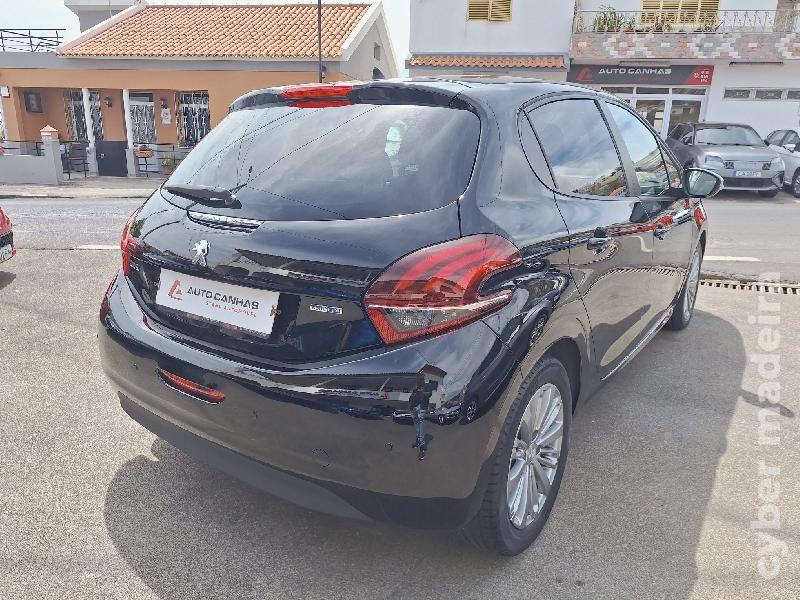 PEUGEOT 208 BLUEHDI Gasóleo