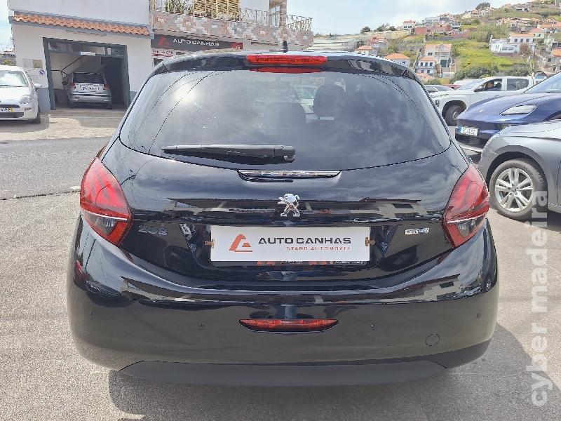 PEUGEOT 208 BLUEHDI Gasóleo