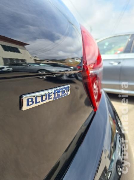 PEUGEOT 208 BLUEHDI Gasóleo