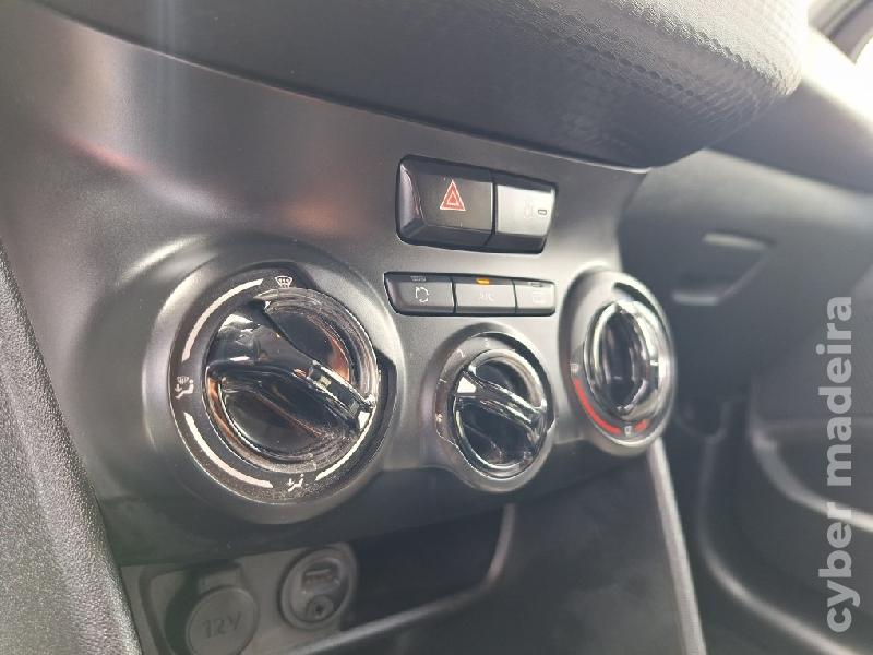 PEUGEOT 208 BLUEHDI Gasóleo