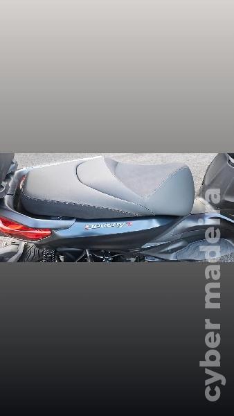 Piaggio BEVERLY 400 cc Scooter