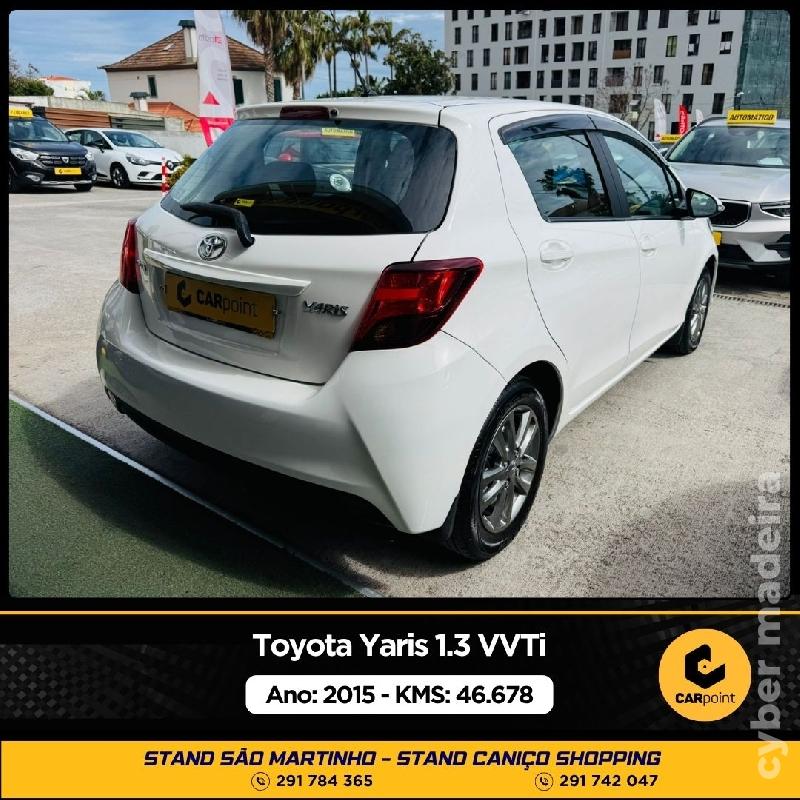 TOYOTA YARIS 1.3 VVTi Gasolina