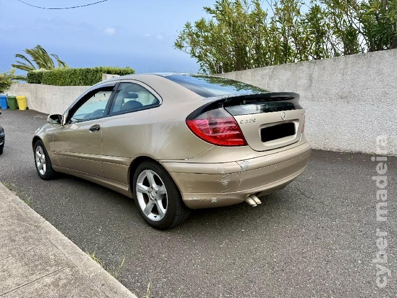 MERCEDES 220 Sportcoupé Gasóleo
