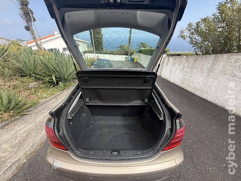 MERCEDES 220 Sportcoupé Gasóleo