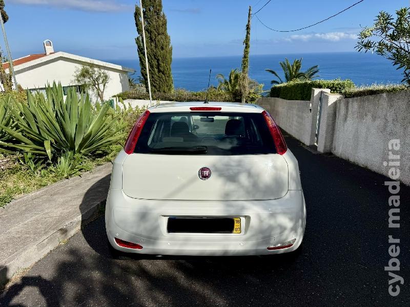 FIAT PUNTO 1.3 Multijet Gasóleo