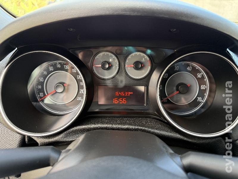 FIAT PUNTO 1.3 Multijet Gasóleo