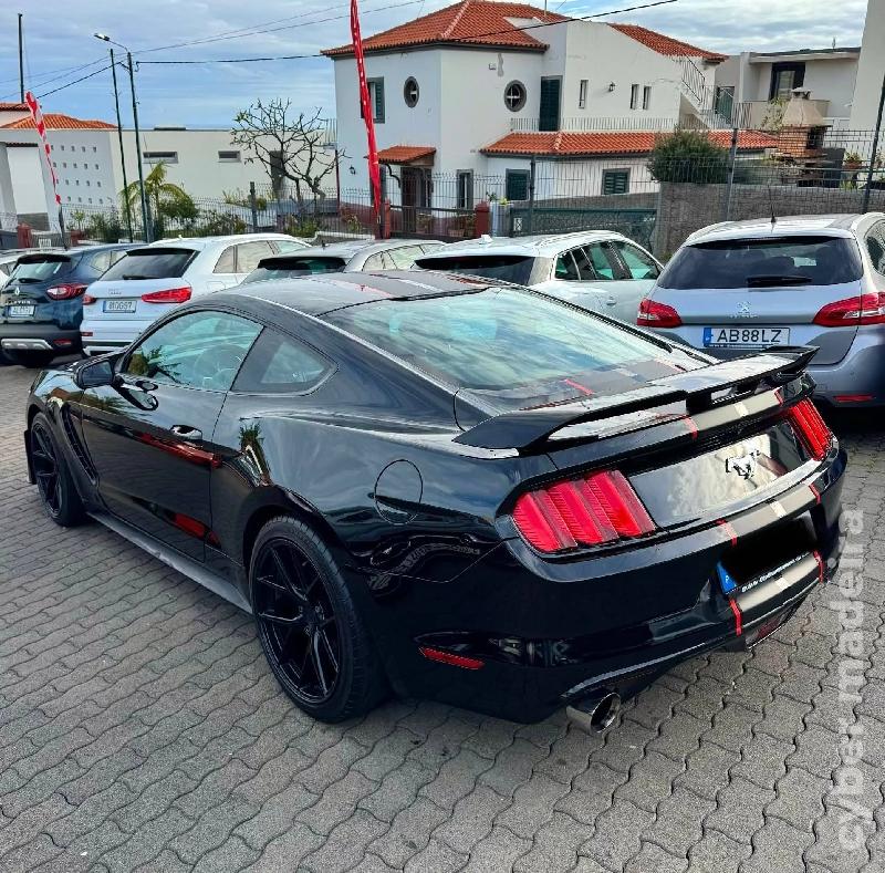 FORD MUSTANG EcoBoost Gasolina