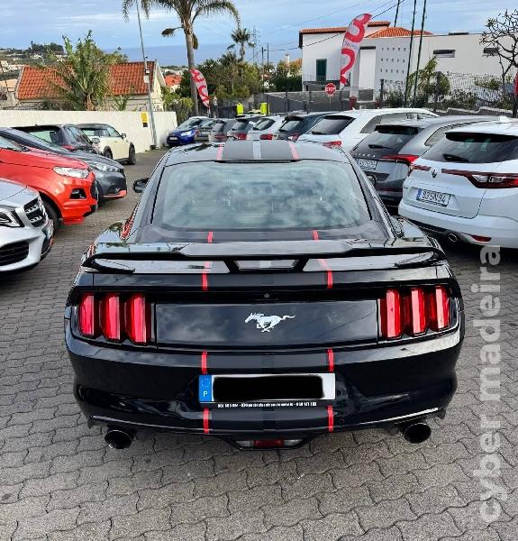 FORD MUSTANG EcoBoost Gasolina