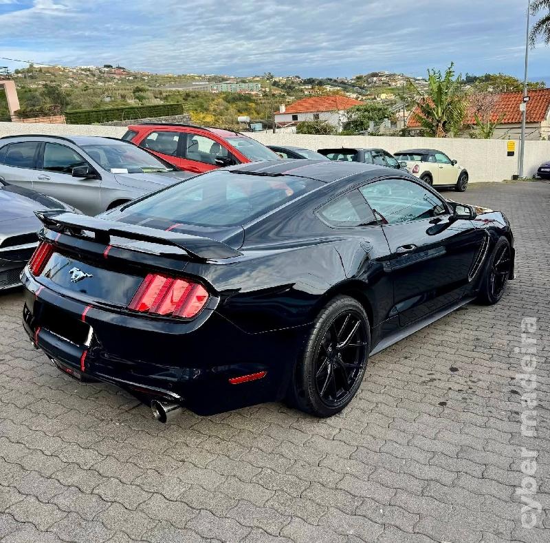 FORD MUSTANG EcoBoost Gasolina
