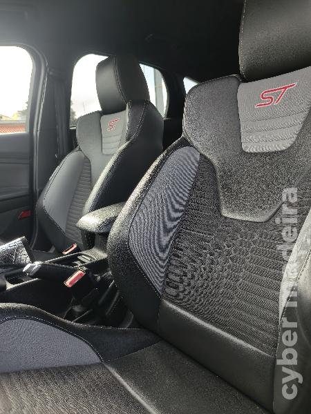 FORD FOCUS ST Gasolina