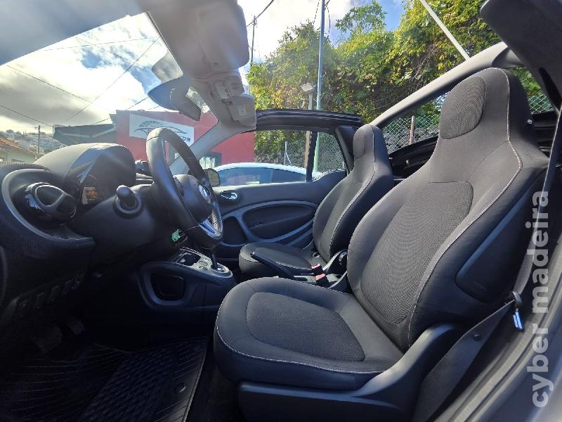 SMART FORTWO CABRIOLET 0.9 TURBO PASSION AUTOMÁTICO 90CV Gasolina