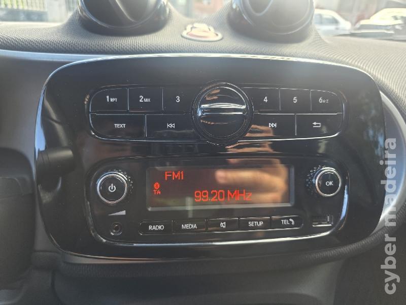 SMART FORTWO CABRIOLET 0.9 TURBO PASSION AUTOMÁTICO 90CV Gasolina