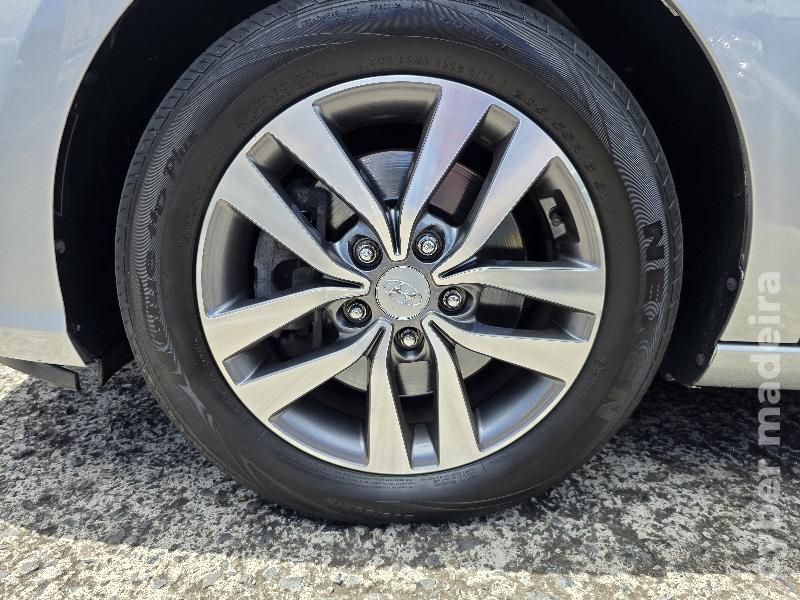HYUNDAI I30 SW 1.6 CRDI STYLE 110CV Gasóleo