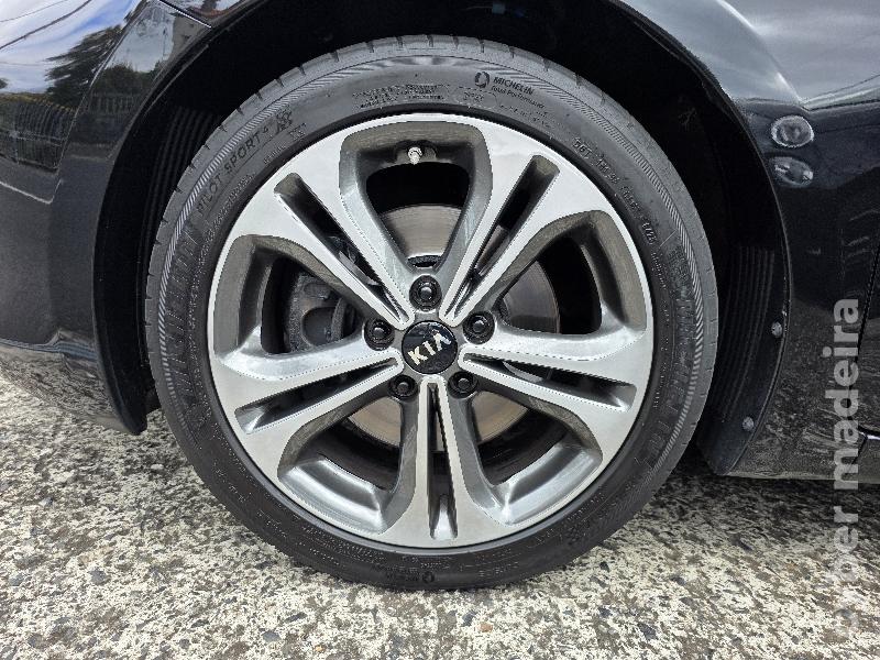 KIA CEED SW 1.6 CRDI GT LINE 136CV Gasóleo
