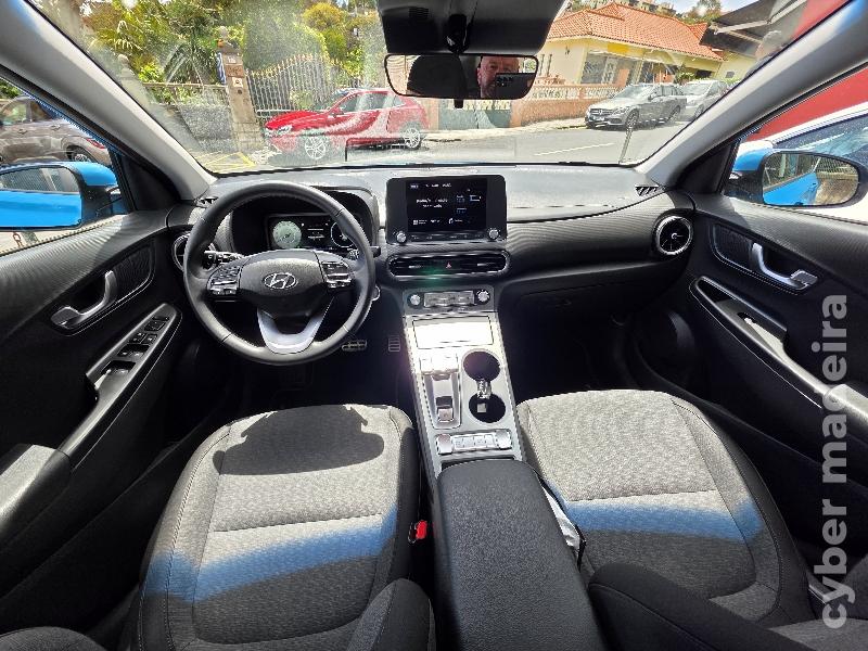 HYUNDAI XG KAUAI EV 39KWh COMFORT COM IVA DISCRIMINADO Eléctrico