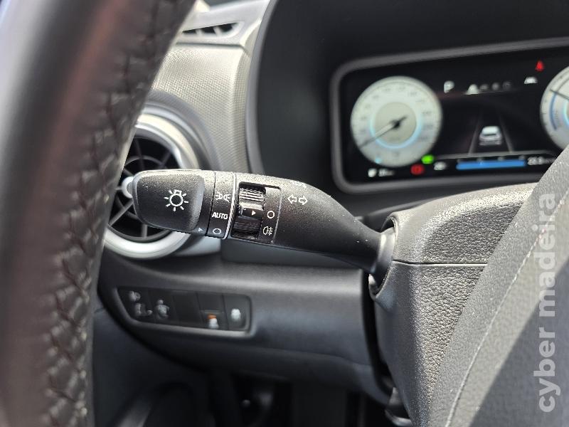 HYUNDAI XG KAUAI EV 39KWh COMFORT COM IVA DISCRIMINADO Eléctrico