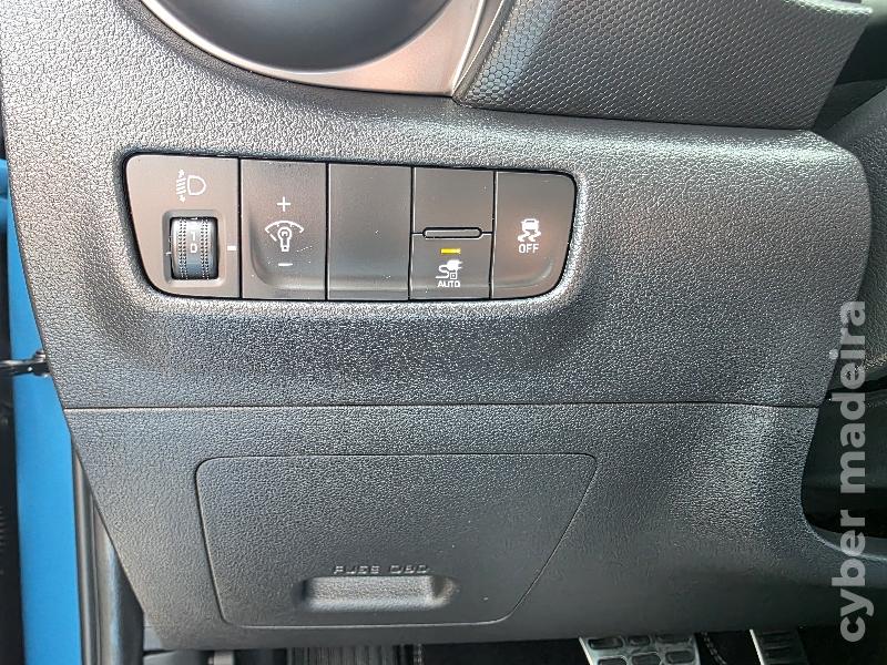 HYUNDAI XG KAUAI EV 39KWh COMFORT COM IVA DISCRIMINADO Eléctrico