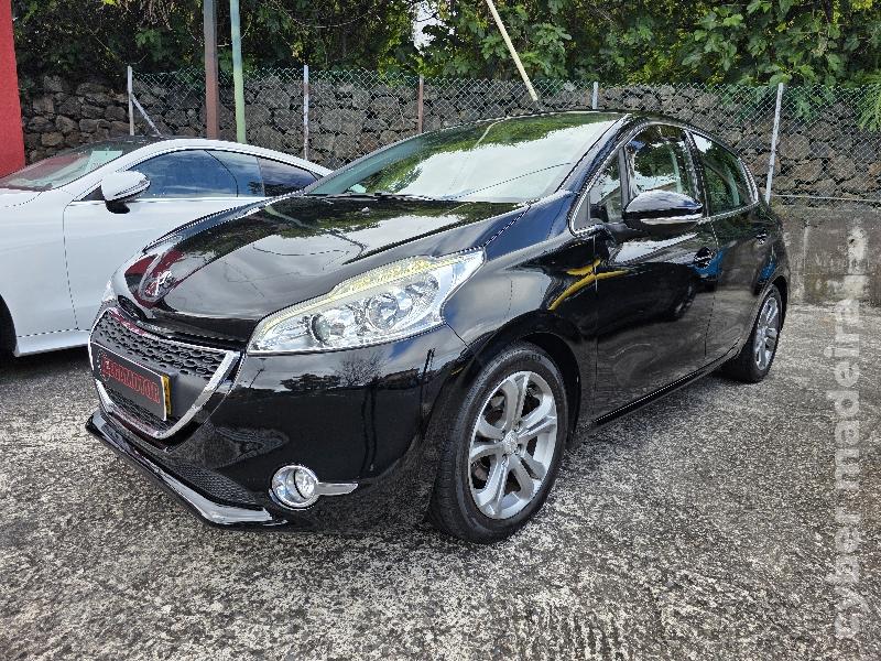 PEUGEOT 208 1.6 BLUEHDI STYLE Gasóleo