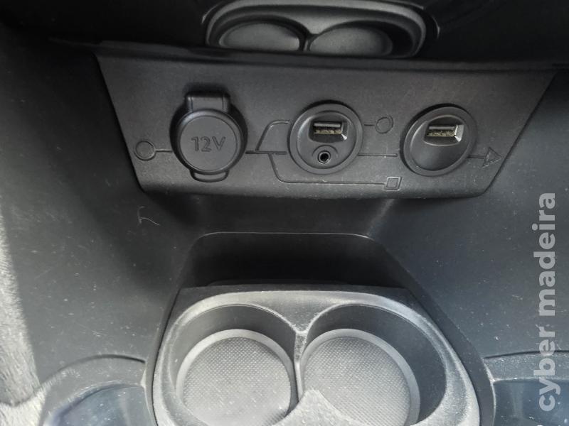 PEUGEOT 208 1.6 BLUEHDI STYLE Gasóleo