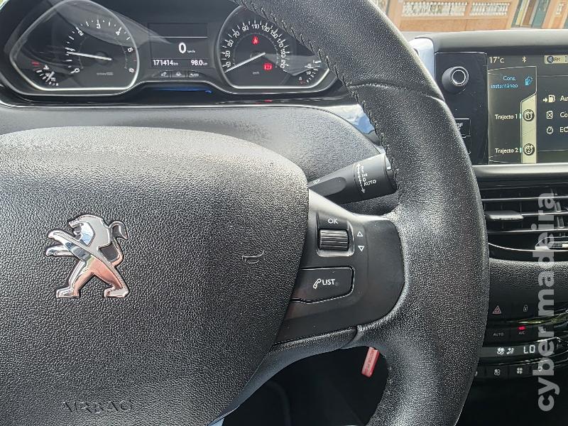 PEUGEOT 208 1.6 BLUEHDI STYLE Gasóleo