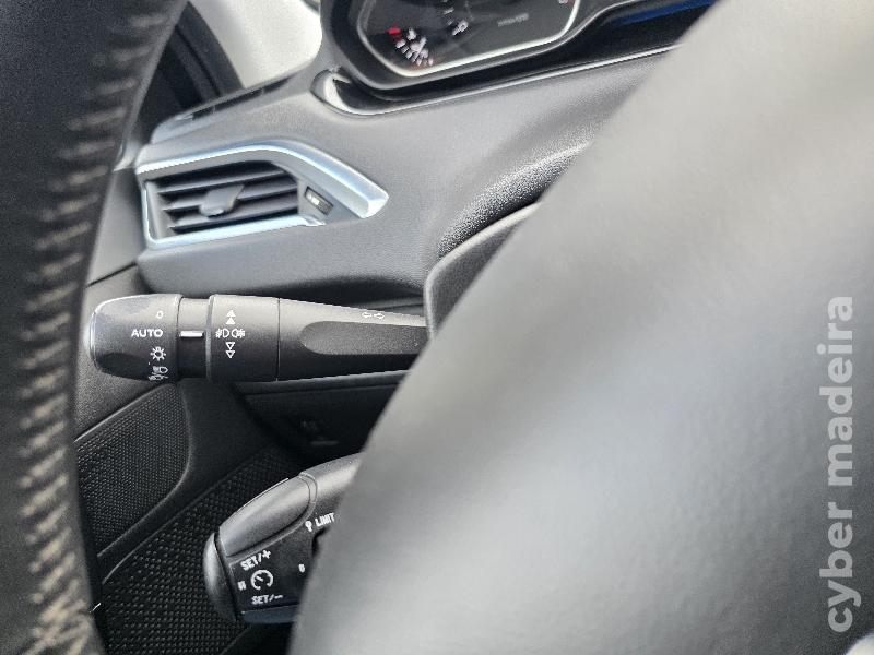 PEUGEOT 208 1.6 BLUEHDI STYLE Gasóleo