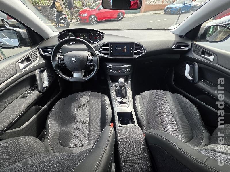 PEUGEOT 308 1.5 BLUEHDI STYLE 130CV Gasóleo