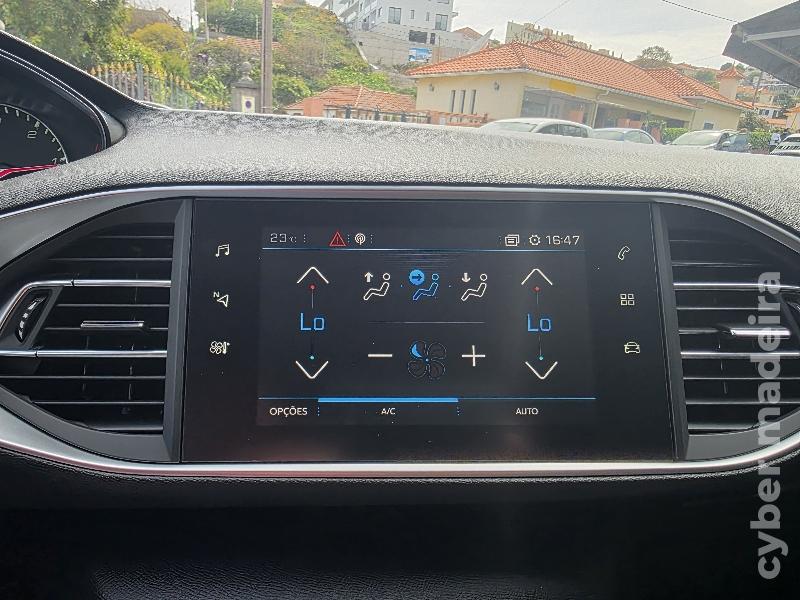 PEUGEOT 308 1.5 BLUEHDI STYLE 130CV Gasóleo