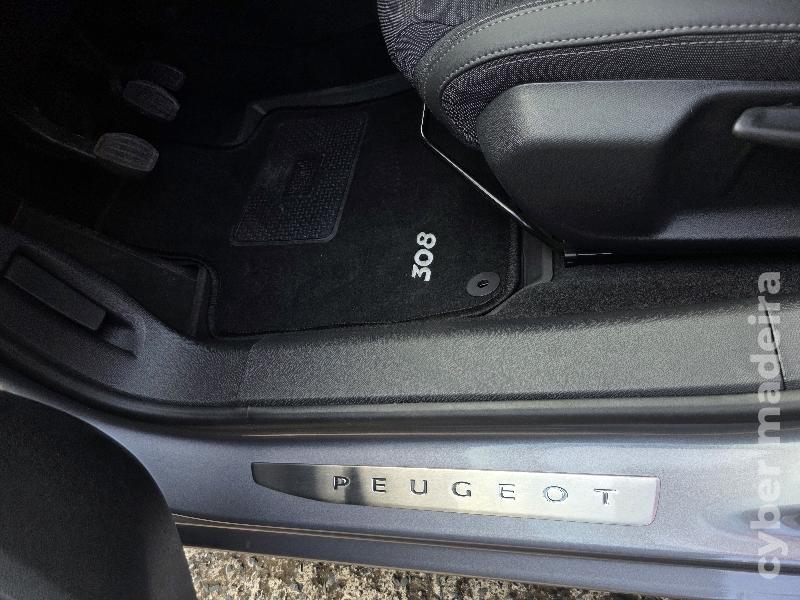 PEUGEOT 308 1.5 BLUEHDI STYLE 130CV Gasóleo