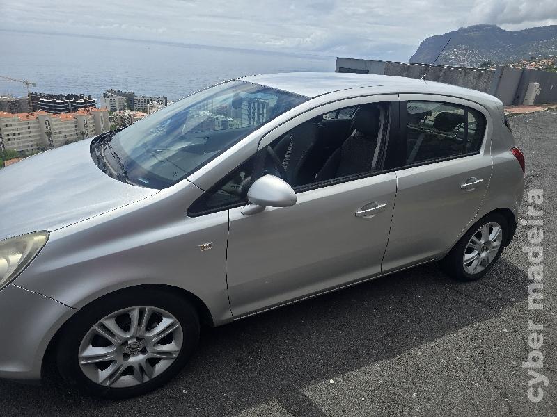 OPEL CORSA D Gasolina