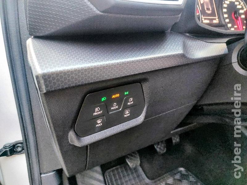 SEAT LEON 2.0-TDI 2023 Gasóleo