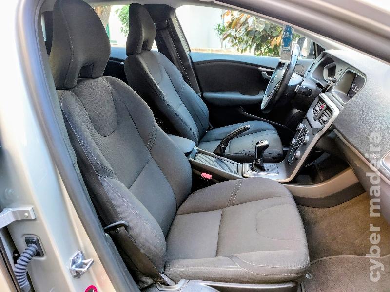 VOLVO V40 2.0-CC 2017 Gasóleo