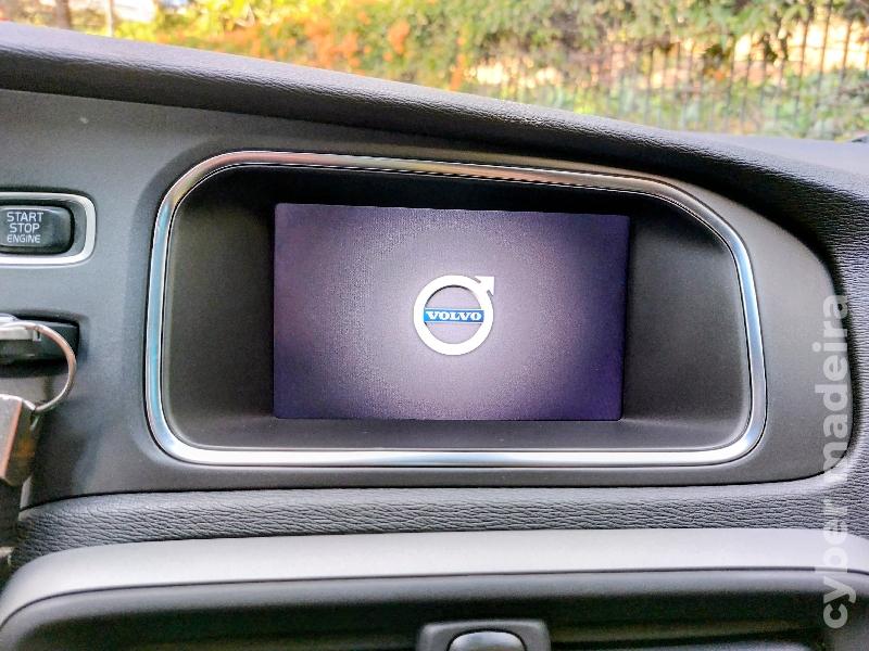 VOLVO V40 2.0-CC 2017 Gasóleo
