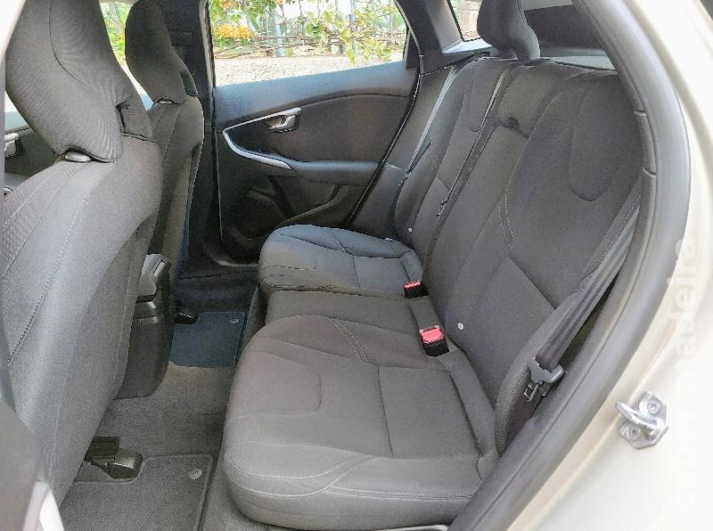 VOLVO V40 2.0-CC 2017 Gasóleo
